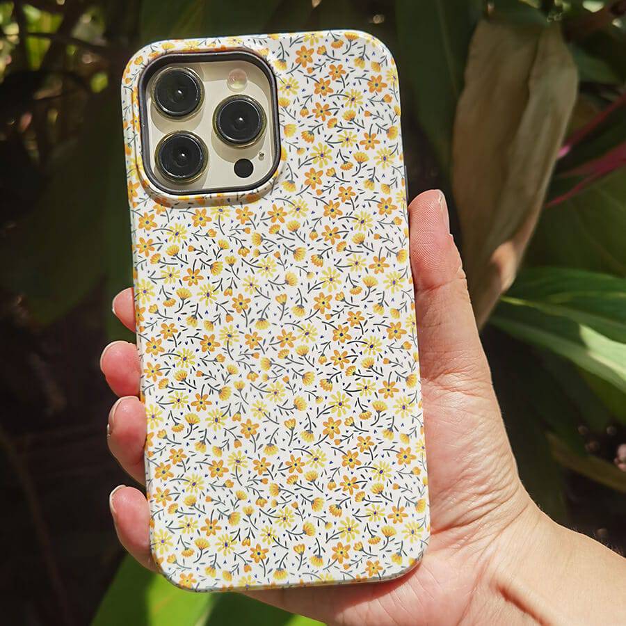 Full Of Daisies | Retro Floral Case Customize Phone Case shipmycase   